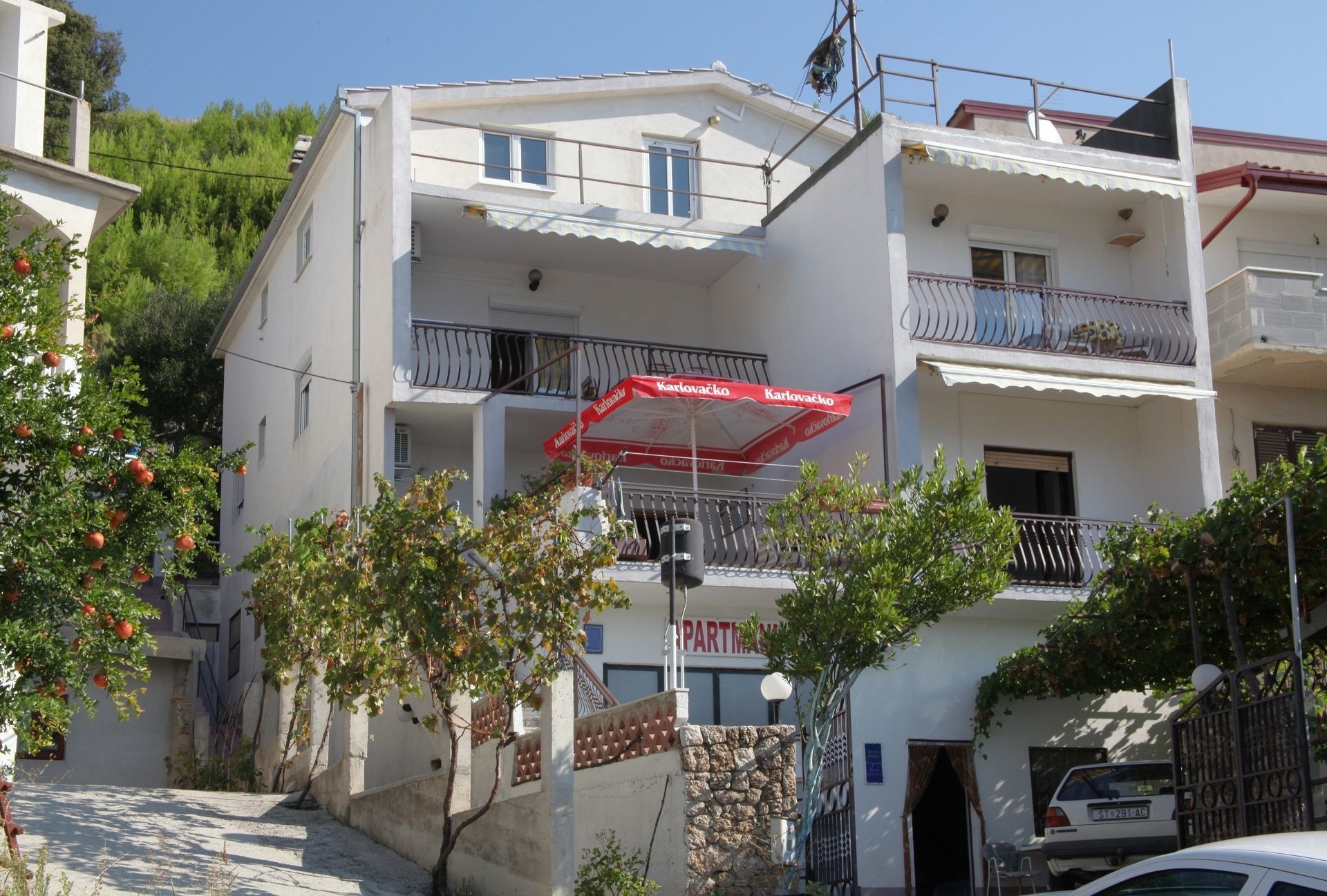 Apartment Franka - beautiful sea view & parking: A3 Stanici, Riviera Omis 1