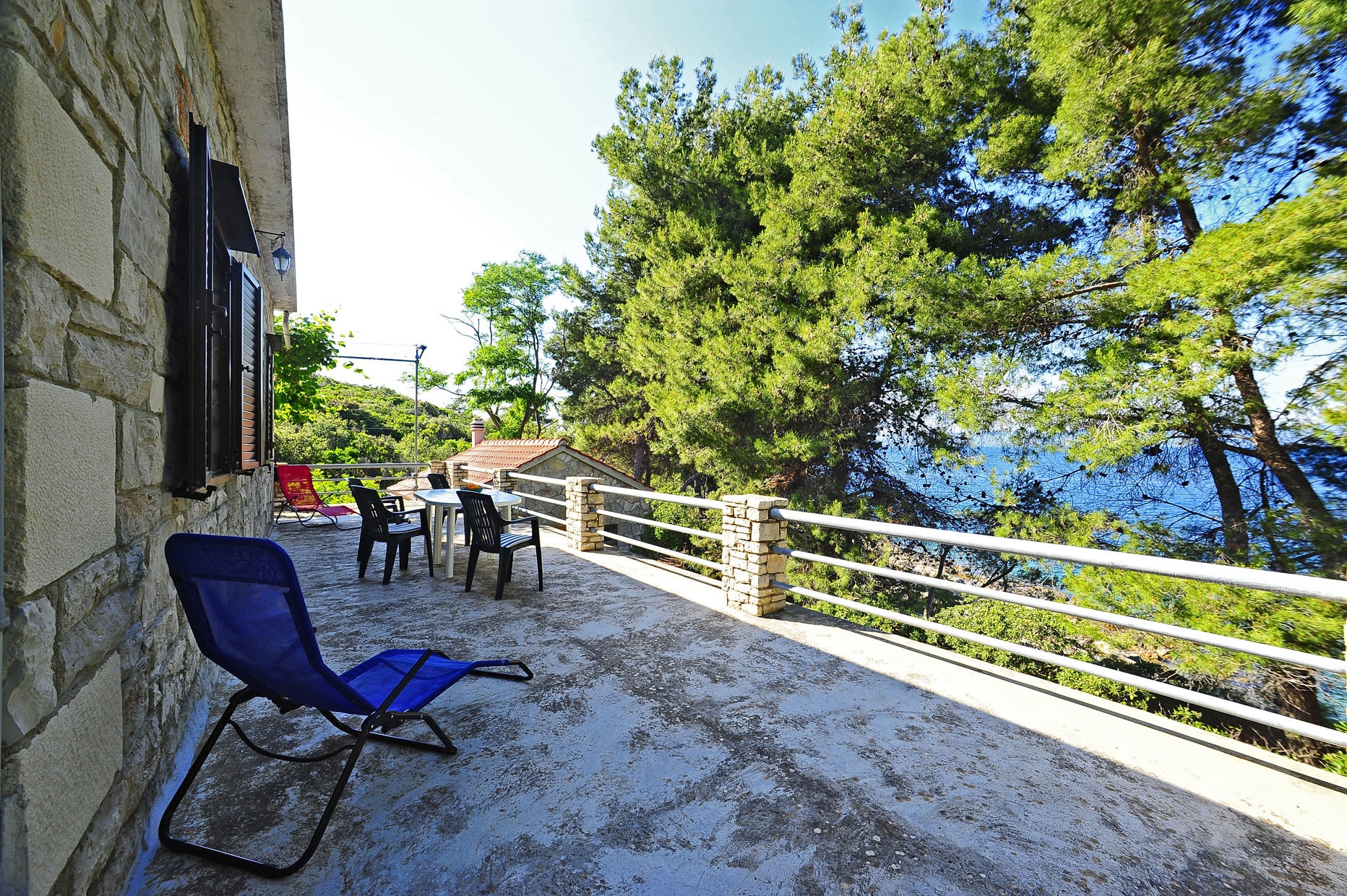 Holiday house Villa Marijeta - 20 m from sea: Stomorska, Island Solta 2