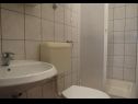Apartments Ena - near marina "Kornati": A1(4), A2(2) Biograd - Riviera Biograd  - Apartment - A2(2): bathroom with toilet