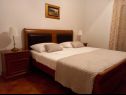 Apartments Renci - 100 m from sea: A1(8+2) Biograd - Riviera Biograd  - Apartment - A1(8+2): bedroom
