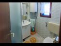 Apartments Mare - close to the sea: A2(2+2), A3(2+2), A4(4+2) Biograd - Riviera Biograd  - Apartment - A2(2+2): bathroom with toilet