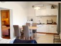 Apartments More - near pebble beach: A1(4+1) Drage - Riviera Biograd  - Apartment - A1(4+1): kitchen