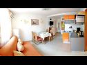 Apartments Amalia - family friendly with parking: A4(3+2) Megi, A3(2+2) Ariela, A2(4) Karin, A1(4) Gabi Pakostane - Riviera Biograd  - Apartment - A1(4) Gabi: living room