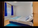 Apartments Tanja - 200m to the beach: A1(2+2), A2(2+2), A3(2+2), A4(2+2), SA5(2) Pakostane - Riviera Biograd  - Apartment - A2(2+2): bedroom