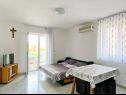 Apartments Vese - 100 m from beach: A1(2+2), A2(2+2), A3(5+3), A4(2+2) Sveti Petar - Riviera Biograd  - Apartment - A1(2+2): living room