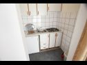 Apartments Mary - 30m from the sea SA1(2), SA2(2), SA3(2+2), A4(2+2), A5(2+2), A6(3+2) Sveti Petar - Riviera Biograd  - Studio apartment - SA3(2+2): kitchen