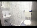 Apartments Mary - 30m from the sea SA1(2), SA2(2), SA3(2+2), A4(2+2), A5(2+2), A6(3+2) Sveti Petar - Riviera Biograd  - Apartment - A5(2+2): bathroom with toilet