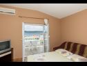 Apartments Vese - 100 m from beach: A1(2+2), A2(2+2), A3(5+3), A4(2+2) Sveti Petar - Riviera Biograd  - Apartment - A3(5+3): living room