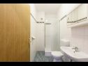 Apartments Vese - 100 m from beach: A1(2+2), A2(2+2), A3(5+3), A4(2+2) Sveti Petar - Riviera Biograd  - Apartment - A4(2+2): bathroom with toilet