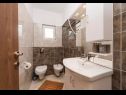Apartments Vila Iva - with pool: A1(4+2) Sveti Petar - Riviera Biograd  - Apartment - A1(4+2): toilet