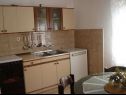 Apartments Ivo - relaxing & comfortable: A1(4+1) Vrgada (Island Vrgada) - Riviera Biograd  - Apartment - A1(4+1): kitchen