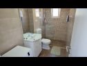 Holiday home Nane Garden - house with pool : H(4+1) Mirca - Island Brac  - Croatia - H(4+1): bathroom with toilet