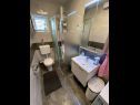 Apartments Jak - comfortable apartments: A1-donji(4+1), A2-gornji(4+2) Mirca - Island Brac  - Apartment - A1-donji(4+1): bathroom with toilet