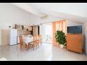 Apartments Orange - 30m from beach : A1(4) Postira - Island Brac  - Apartment - A1(4): kitchen and dining room