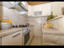 Apartments Lile - 30 m from beach: A2(4) Postira - Island Brac  - Apartment - A2(4): kitchen