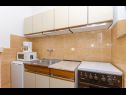 Apartments Gogi - 130 m from sea: SA2(2), A1(2) Postira - Island Brac  - Studio apartment - SA2(2): kitchen