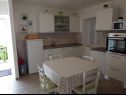 Apartments Perica - 10 m from sea: A1(4) Postira - Island Brac  - Apartment - A1(4): kitchen and dining room