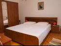 Apartments Simi - 100 m from beach: A1(2+2) Postira - Island Brac  - Apartment - A1(2+2): bedroom