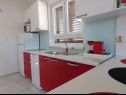 Apartments Coloured - apartments on island: A1 - plavi (4):, A2 -zeleni (4):, SA3 - studio (2+1):, A4 - bijeli (4+2): Povlja - Island Brac  - Studio apartment - SA3 - studio (2+1):: kitchen