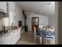 Holiday home Irena - secluded paradise; H(4+1) Cove Prapatna (Pucisca) - Island Brac  - Croatia - H(4+1): kitchen and dining room