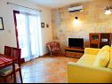 Apartments Dino - 20m from the sea: A1(4+1), SA2 (2+1) Splitska - Island Brac  - Apartment - A1(4+1): living room
