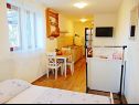 Apartments Dino - 20m from the sea: A1(4+1), SA2 (2+1) Splitska - Island Brac  - Studio apartment - SA2 (2+1): living room