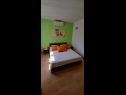 Apartments Ivano - 90m to the beach: A1(2+2) Splitska - Island Brac  - Apartment - A1(2+2): bedroom