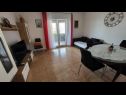 Apartments Anec - 150m from the sea: A1(4) Supetar - Island Brac  - Apartment - A1(4): living room