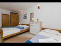 Apartments Vlado - cosy & afordable: SA1(2), A2(3), A3(6) Supetar - Island Brac  - Apartment - A2(3): bedroom