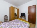 Apartments Silvana - economy apartments : A1(4), A3(2+1), A2(2) Supetar - Island Brac  - Apartment - A2(2): bedroom