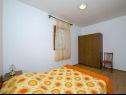 Apartments Silvana - economy apartments : A1(4), A3(2+1), A2(2) Supetar - Island Brac  - Apartment - A3(2+1): bedroom