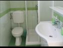 Apartments Adel - 70 m from beach: A1(4), A2(3+2), SA3(2), A4(4+2) Supetar - Island Brac  - Apartment - A4(4+2): bathroom with toilet