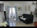Apartments Adel - 70 m from beach: A1(4), A2(3+2), SA3(2), A4(4+2) Supetar - Island Brac  - Apartment - A4(4+2): living room