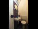 Apartments Aldica - 300 m from sea: A1(6) Supetar - Island Brac  - Apartment - A1(6): toilet