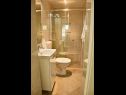 Apartments Mara - free parking: Off1 - SA1(2+1), Off2 - SA2(2+1) Supetar - Island Brac  - Studio apartment - Off1 - SA1(2+1): bathroom with toilet
