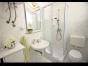 Holiday home Ivi - 100 m from sea: H(3) Supetar - Island Brac  - Croatia - H(3): bathroom with toilet