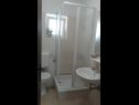 Apartments Marija - 70m from sea: A1(5), A2(3) Supetar - Island Brac  - Apartment - A2(3): bathroom with toilet