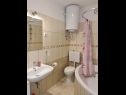 Apartments Sani-modern and cozy: A1(2) Supetar - Island Brac  - Apartment - A1(2): bathroom with toilet