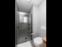 Apartments L&R - with pool: A1(4) Supetar - Island Brac  - Apartment - A1(4): bathroom with toilet