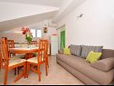 Apartments Aurelija - 20 m from beach: A1(4+2), A2(4), A3(2+2) Arbanija - Island Ciovo  - Apartment - A3(2+2): living room
