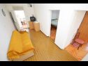 Apartments Andja - 5 m from the beach : A1(5+1) Arbanija - Island Ciovo  - Apartment - A1(5+1): living room