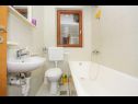 Apartments Ljube - by the sea: A1(6+2), A2(2+1), A3(2+1) Arbanija - Island Ciovo  - Apartment - A3(2+1): bathroom with toilet