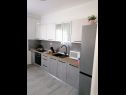 Apartments Lilac - 100m from pebble beach : A1(7) Arbanija - Island Ciovo  - Apartment - A1(7): kitchen