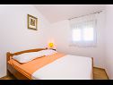 Apartments Ivica - 150 m from sea: A1(7), A2(4) Mastrinka - Island Ciovo  - Apartment - A2(4): bedroom