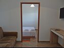 Apartments Zdrave SA1(2+1), A2(2+2), A3(2+2) Okrug Donji - Island Ciovo  - Studio apartment - SA1(2+1): living room