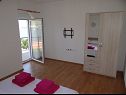 Apartments Zdrave SA1(2+1), A2(2+2), A3(2+2) Okrug Donji - Island Ciovo  - Apartment - A2(2+2): bedroom