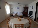 Apartments Marija - next to sea: A1 donji(3+2) Okrug Donji - Island Ciovo  - Apartment - A1 donji(3+2): dining room