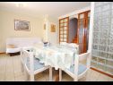 Apartments Rina - 200 m from beach: A1(6) Okrug Donji - Island Ciovo  - Apartment - A1(6): dining room