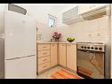Apartments Heliodor - with parking : A1(4+1), A2(5), A3(3+2) Okrug Gornji - Island Ciovo  - Apartment - A1(4+1): kitchen