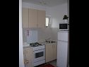 Apartments Heliodor - with parking : A1(4+1), A2(5), A3(3+2) Okrug Gornji - Island Ciovo  - Apartment - A2(5): kitchen
